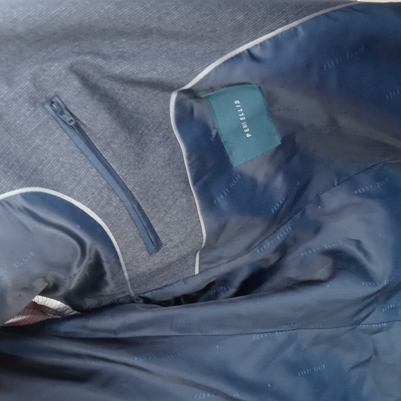 Perry Ellis Men's Slim Fit Machine Washable Wrinkle Resistant Suit Jacket - Picture 9 of 14